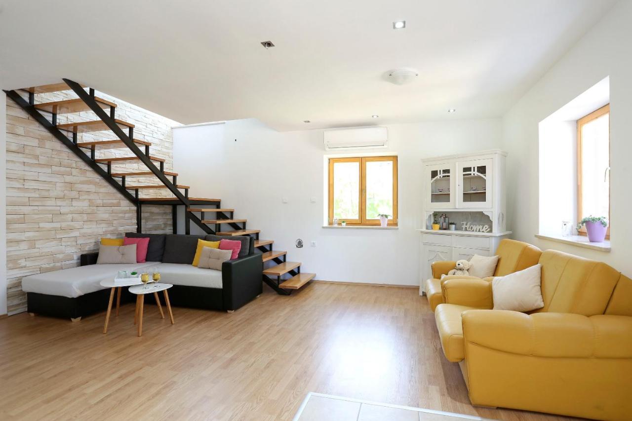 הוילה Šestanovac House Marijan מראה חיצוני תמונה