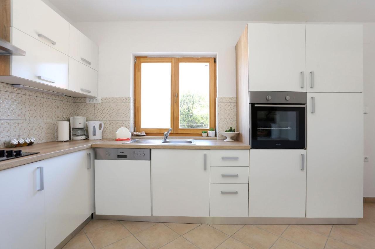 הוילה Šestanovac House Marijan מראה חיצוני תמונה