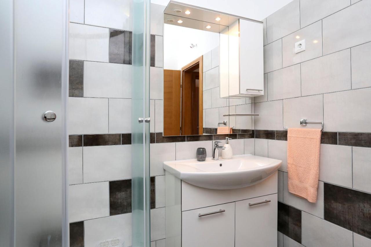 הוילה Šestanovac House Marijan מראה חיצוני תמונה