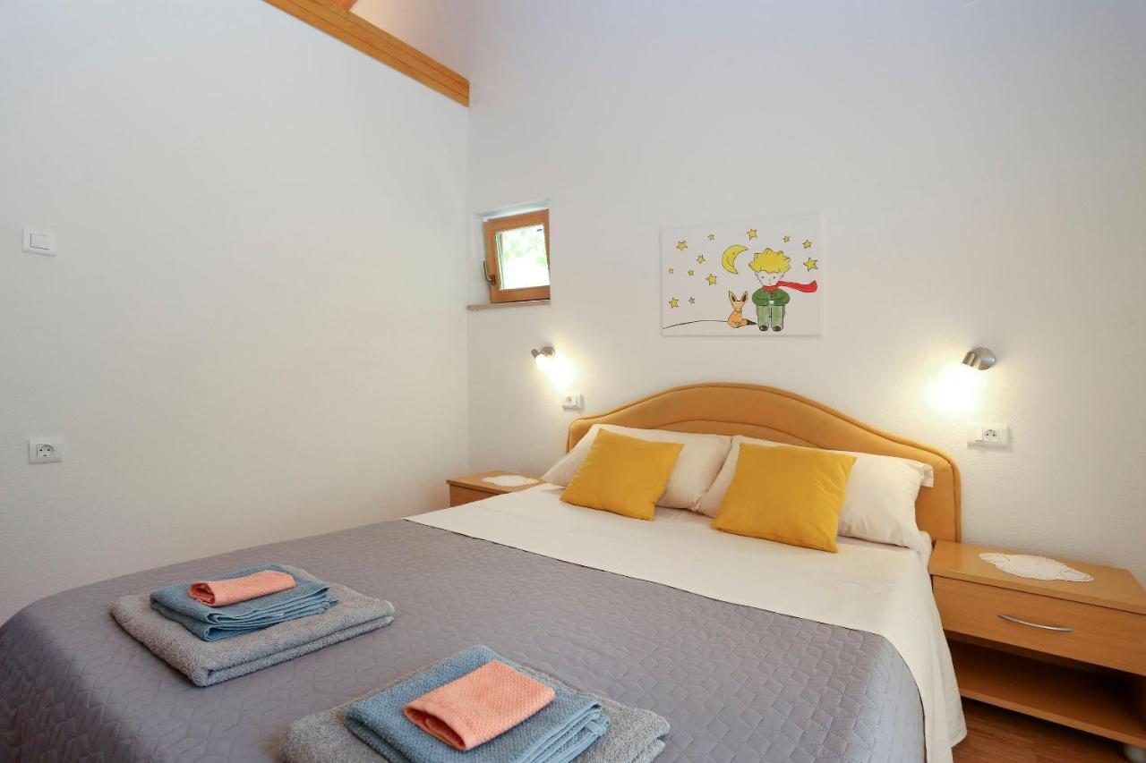 הוילה Šestanovac House Marijan מראה חיצוני תמונה